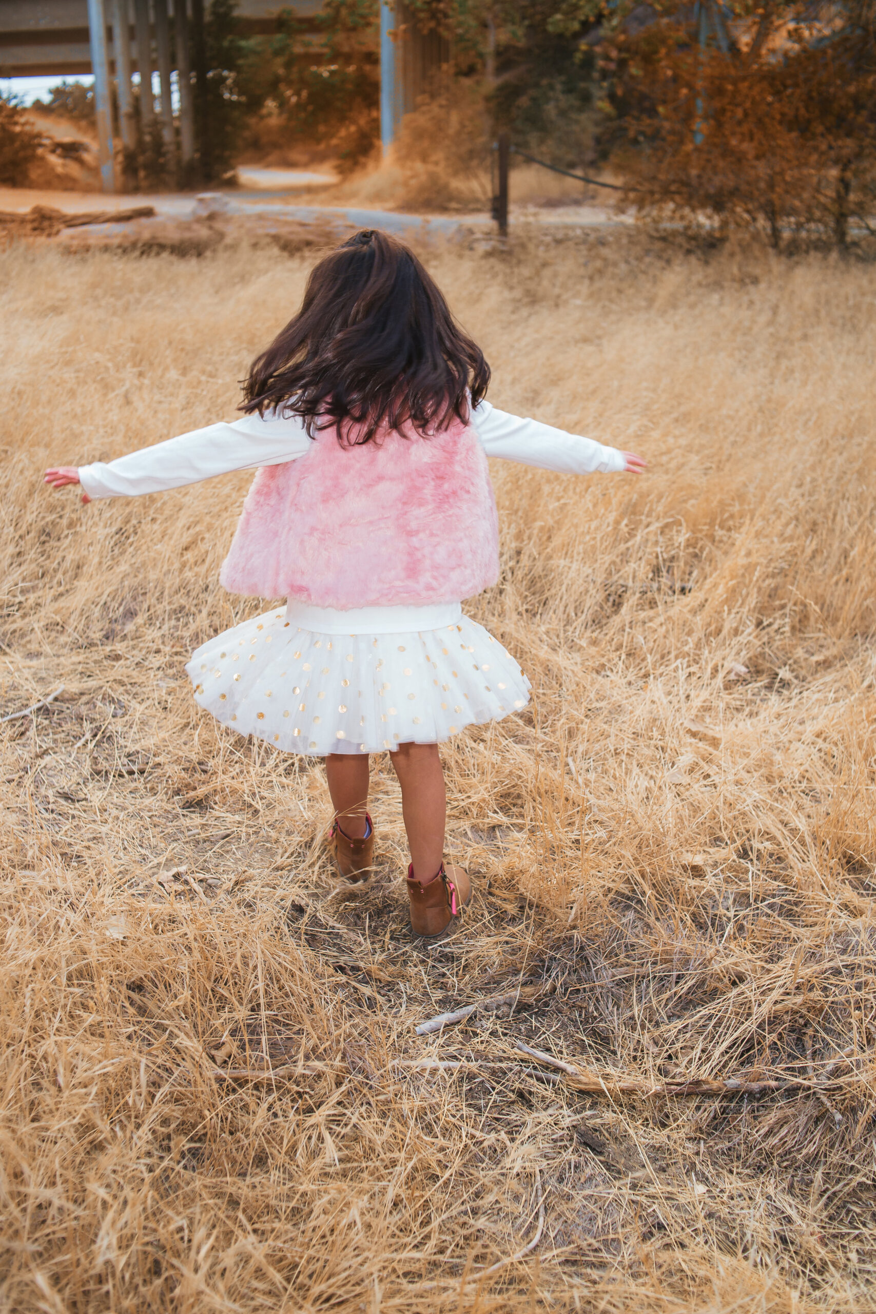 Cowboy Sunset Family-19.jpg