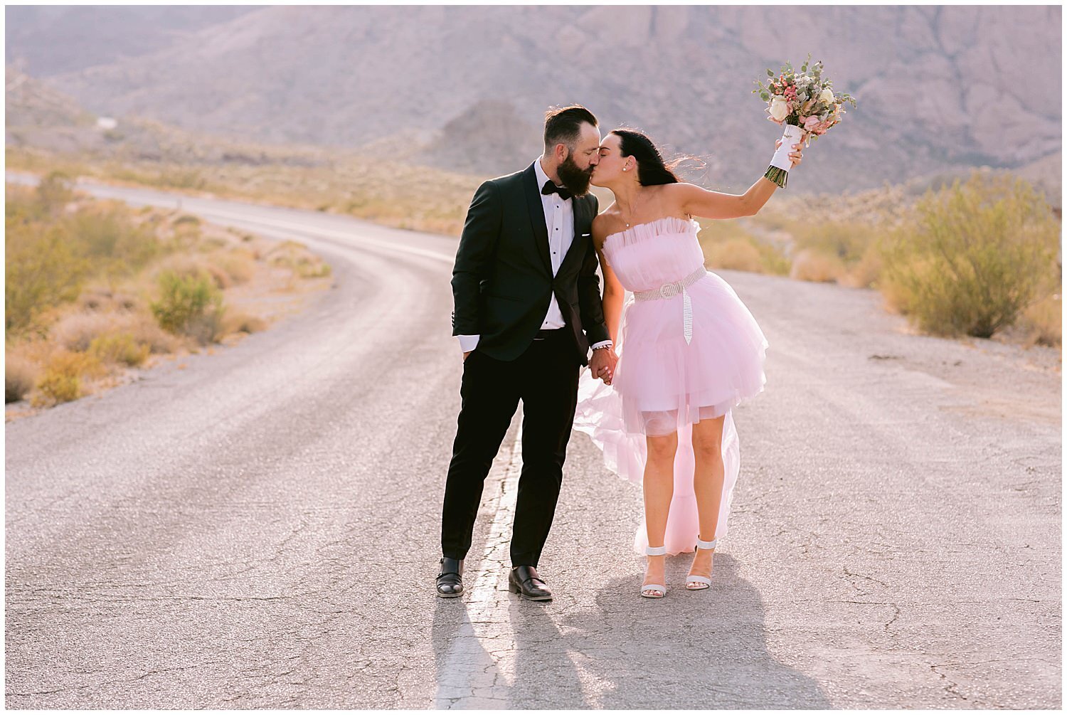 Intimate Las Vegas Wedding_0030.jpg