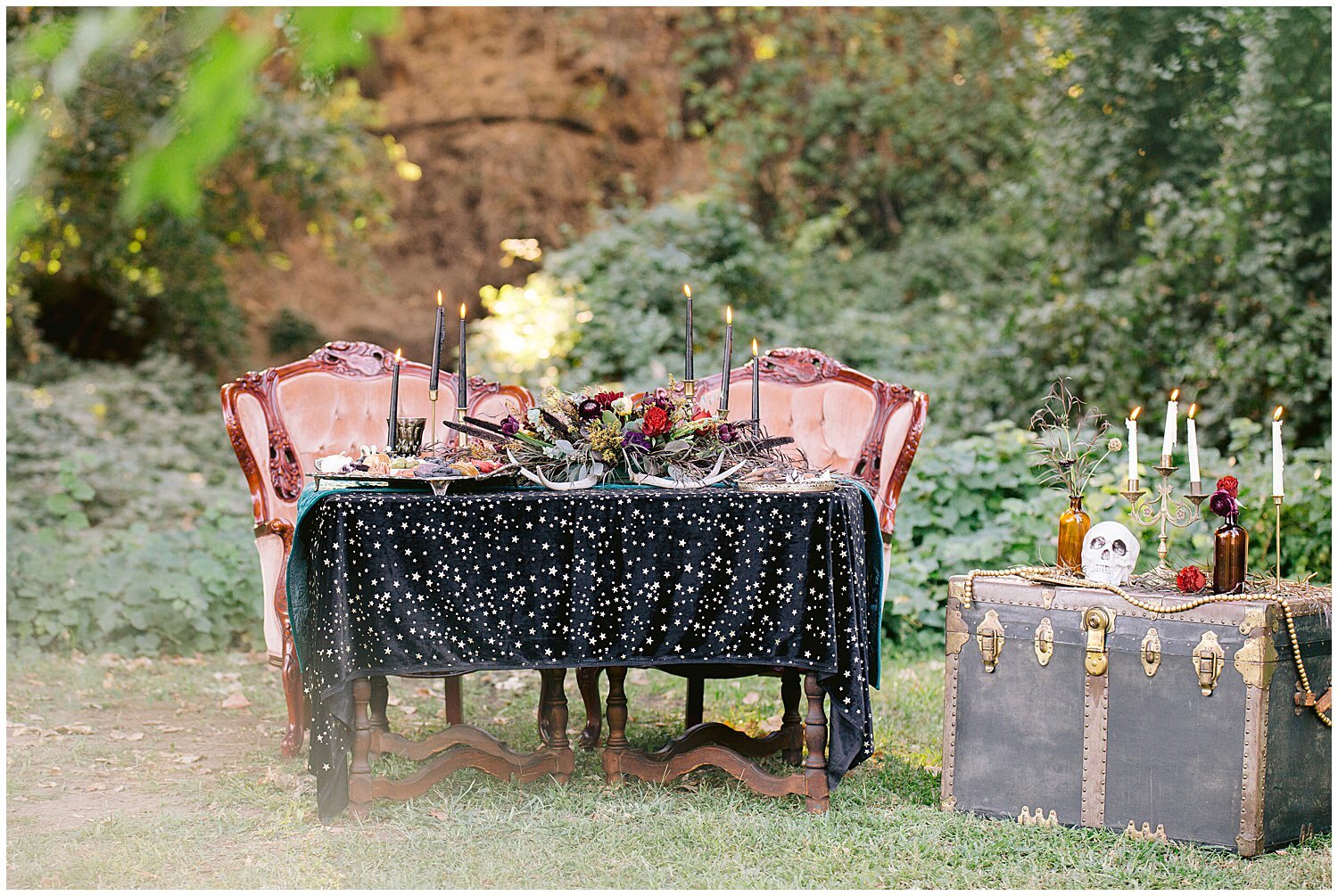 Romantic Halloween Wedding 